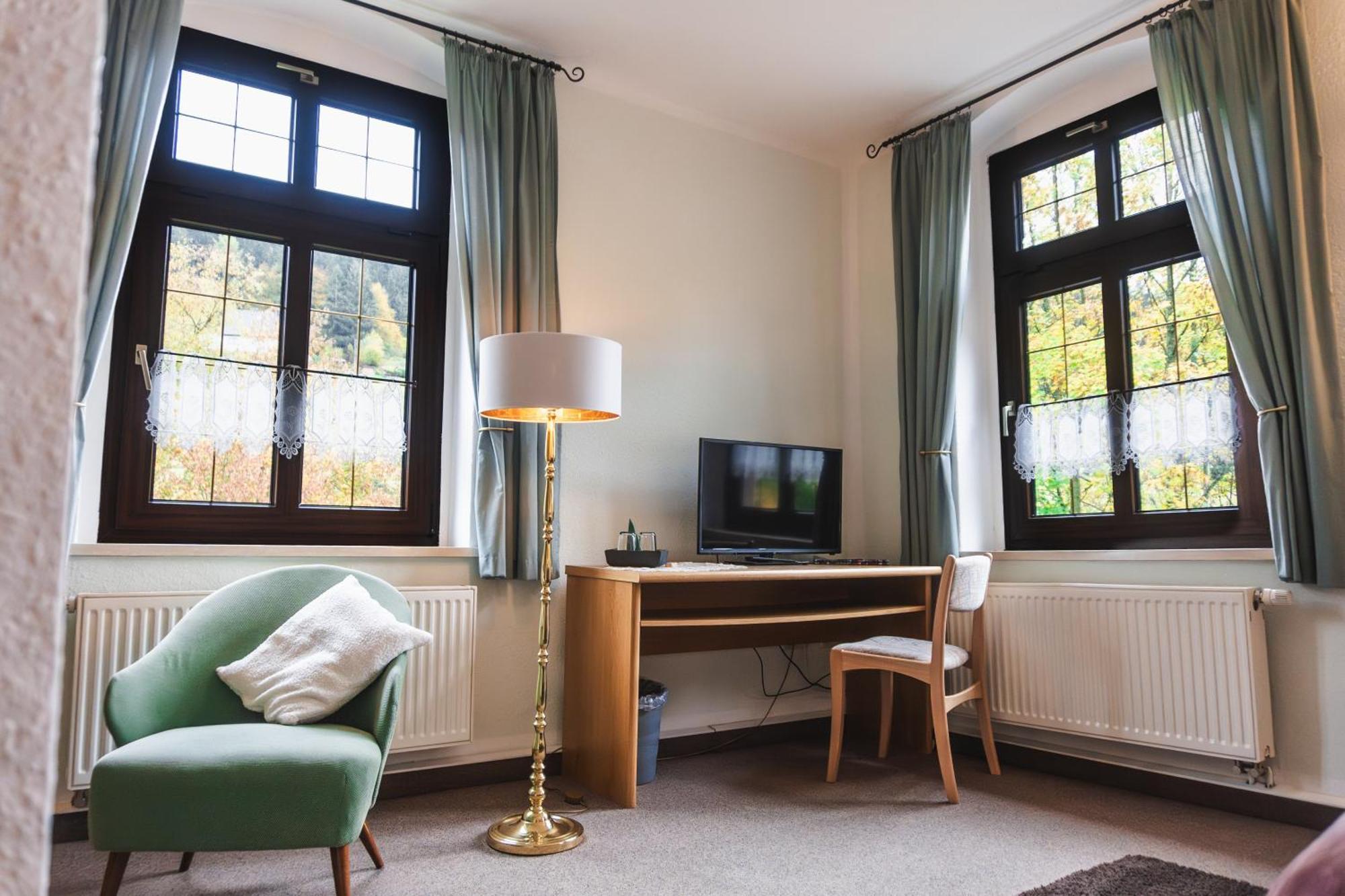 Gasthof Und Pension Hammerschaenke Wildenthal الغرفة الصورة